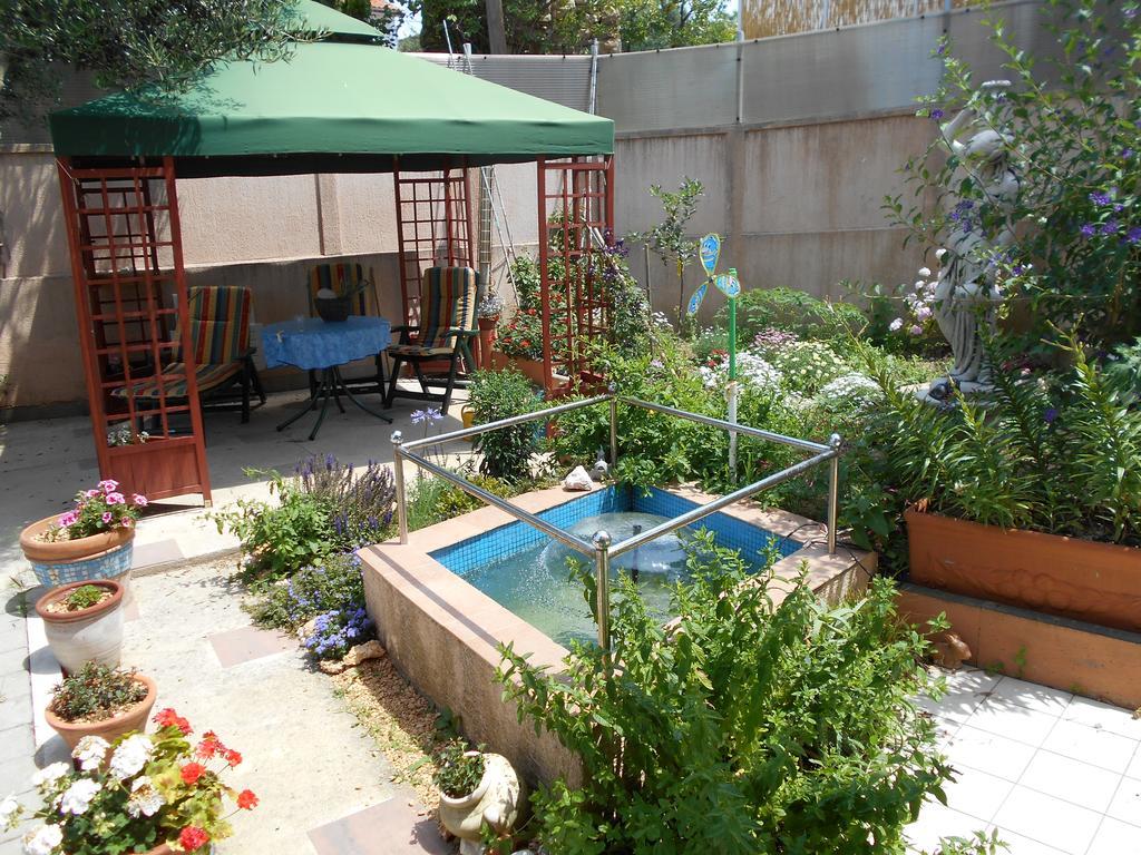 Apartment Olive House Rab Barbat na Rabu ภายนอก รูปภาพ